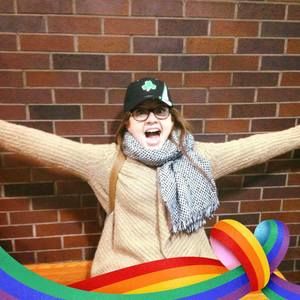 Meet your Posher, Laura